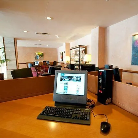 Grupotel Taurus Park Hotel 4*