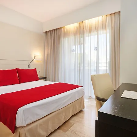 ホテル グルーポテル トーラス パーク プラヤ・デ・パルマ